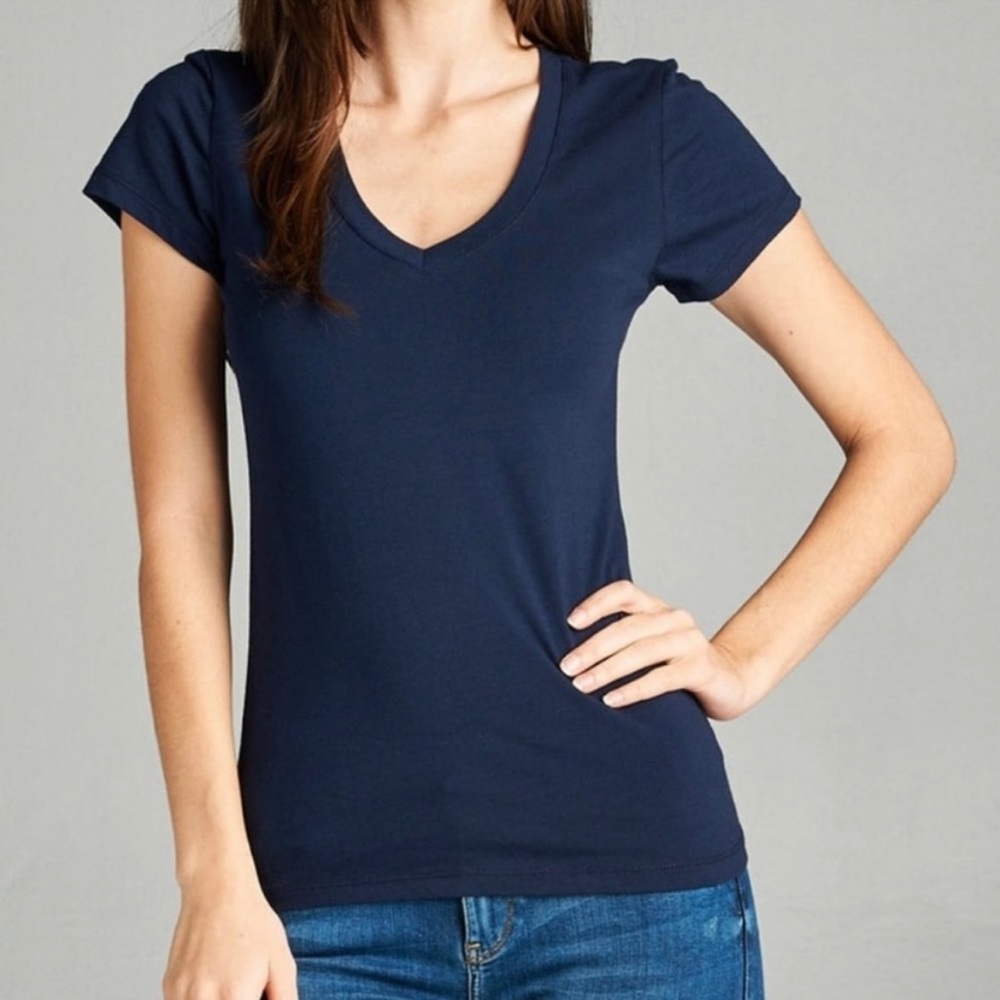 🆕 Active Basic V-Neck Short Sleeve Tee (Navy)